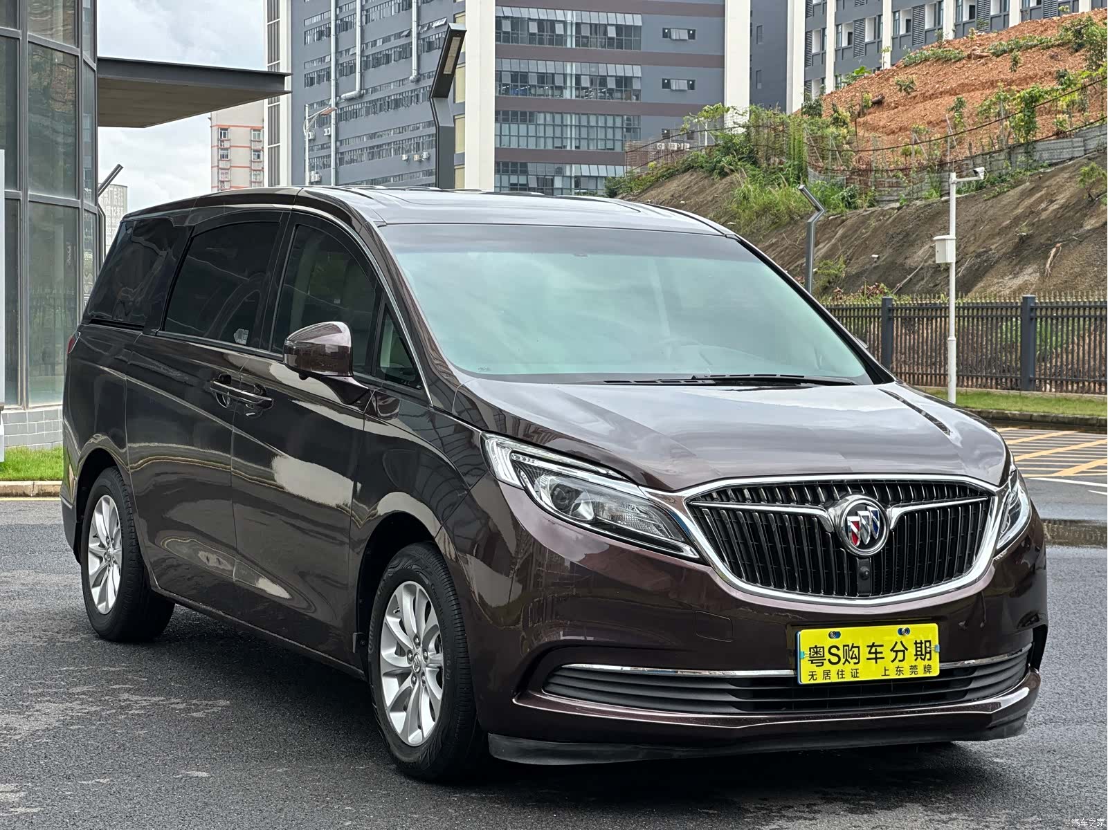 Buick GL8, 2019 3