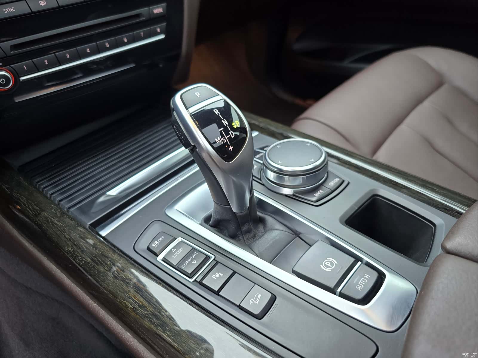 BMW X5, 2018 26