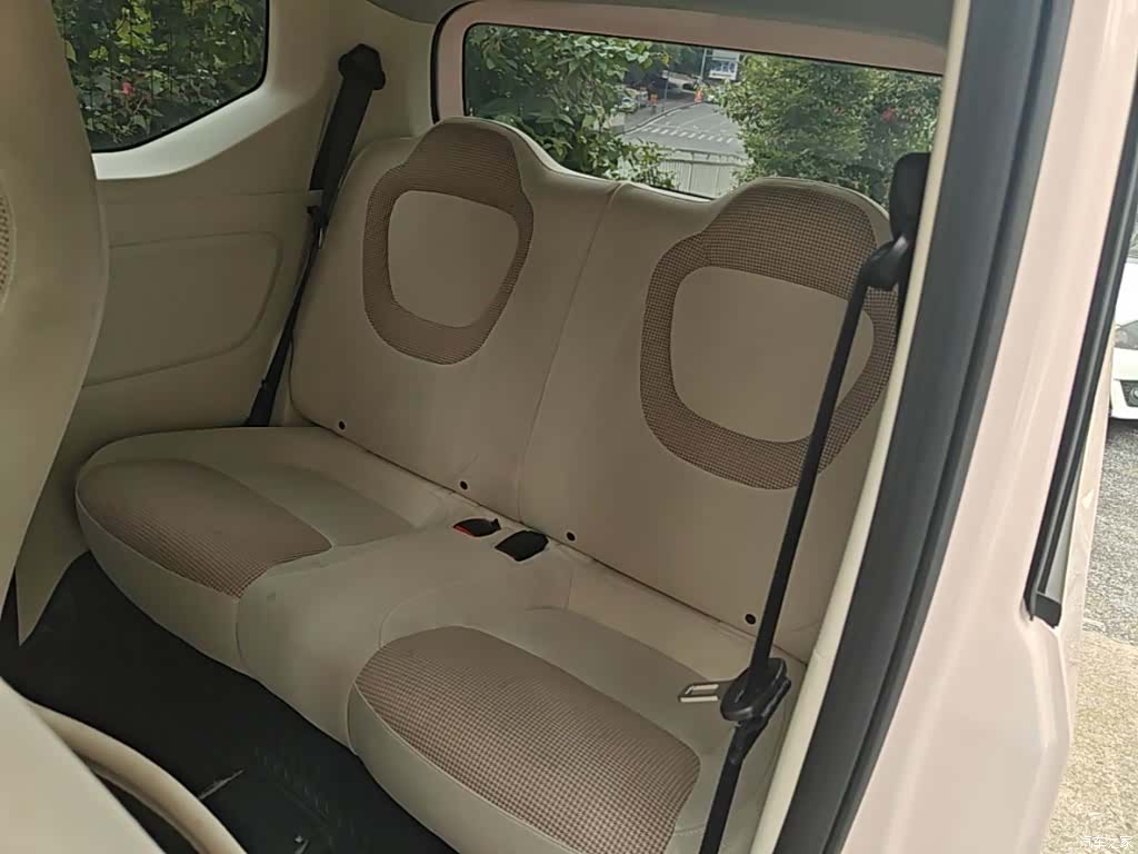 Wuling MINIEV, 2024 13