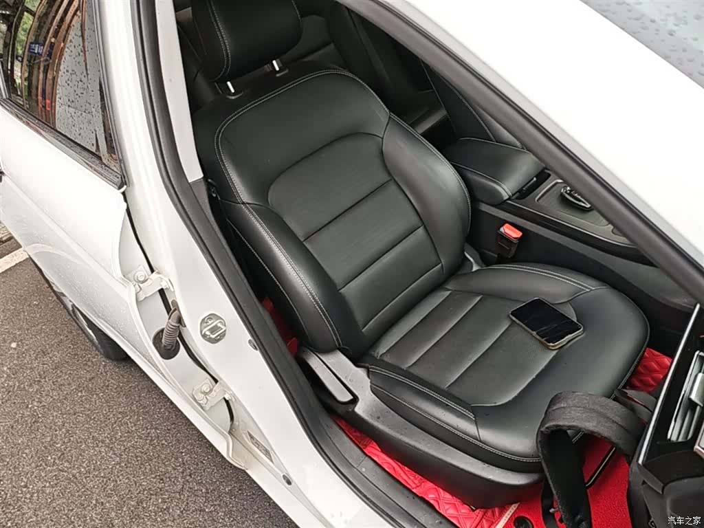 Geely Emgrand, 2021 25