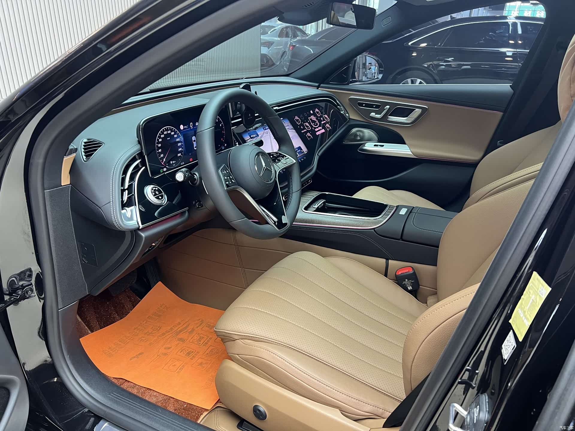 Mercedes-Benz E-Class, 2024 7