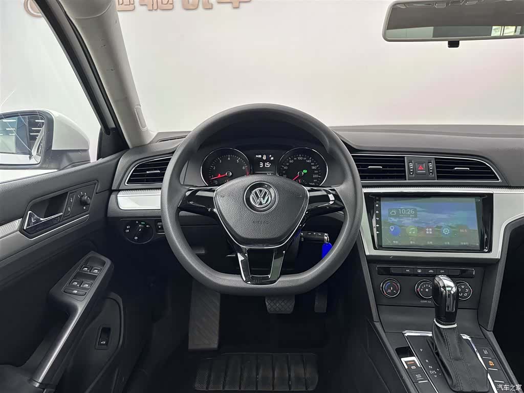 Volkswagen Lamando, 2017 9