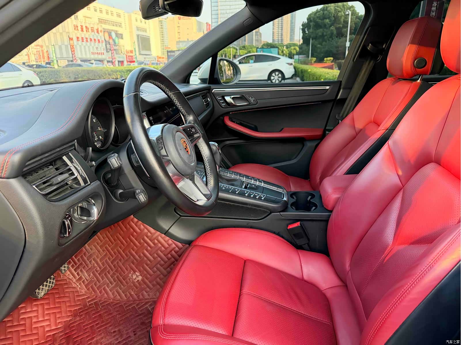 Porsche Macan, 2020 4