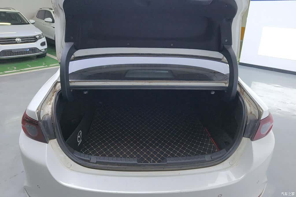 Mazda Mazda3, 2021 4