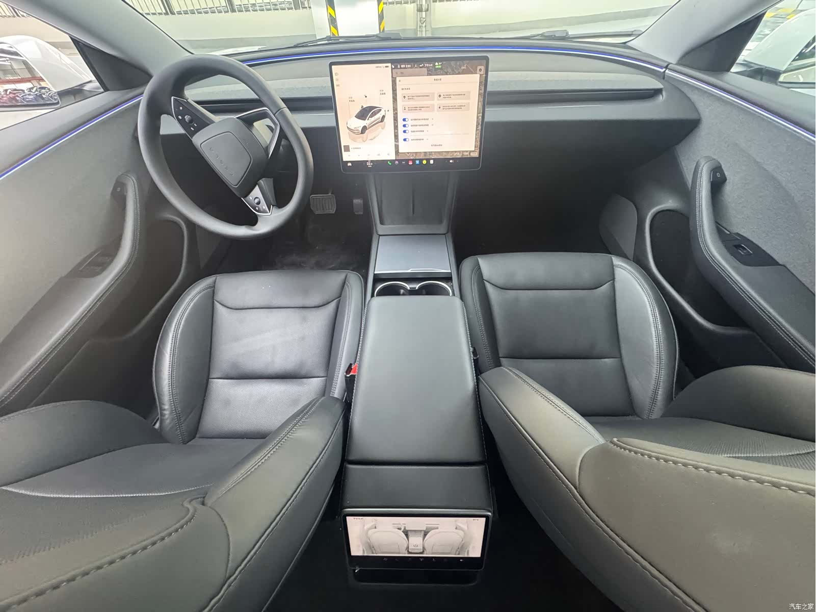Tesla Model 3, 2024 11