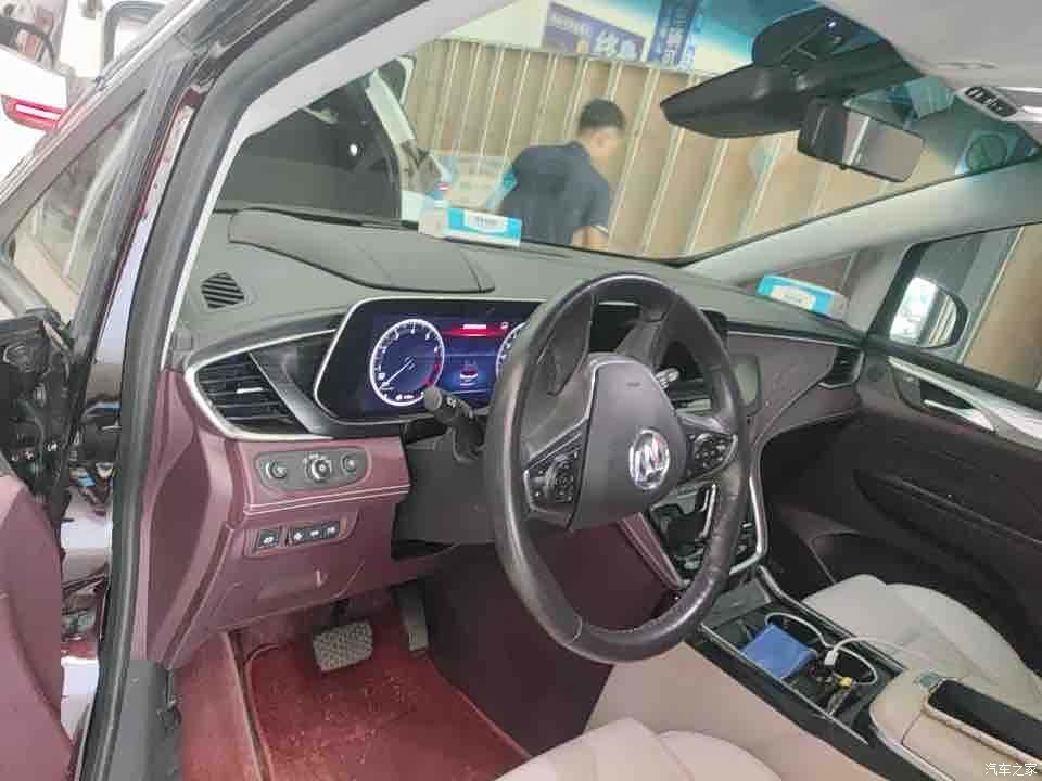 Buick GL8, 2022 10
