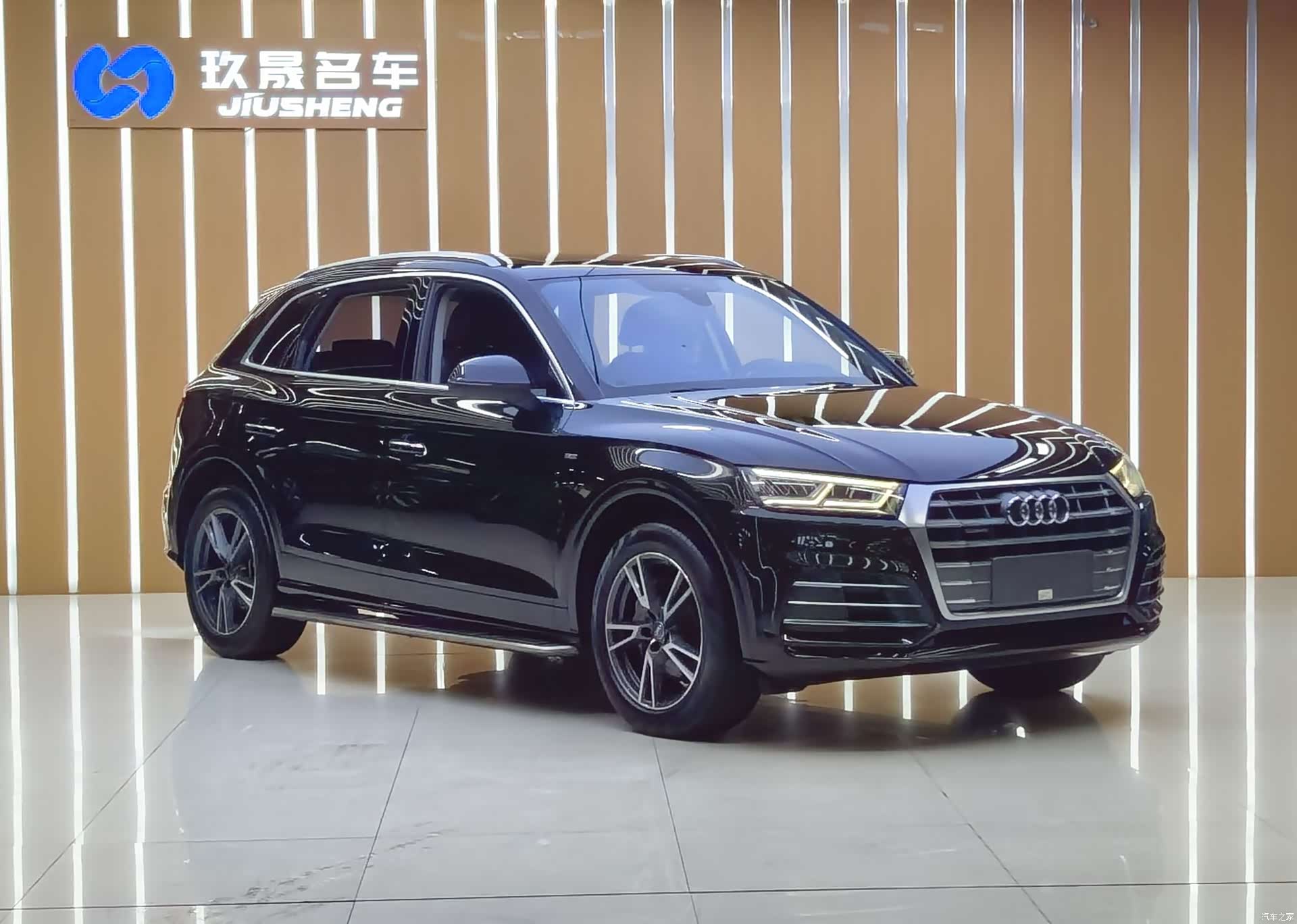 Audi Q5L, 2019 3