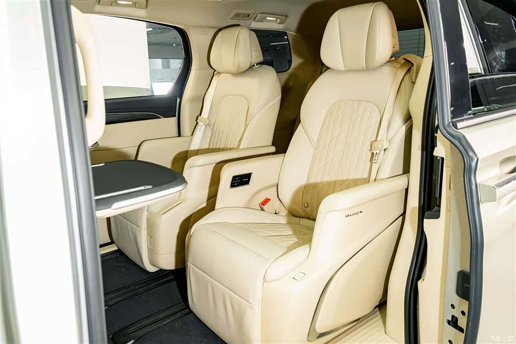 Buick GL8, 2022 20