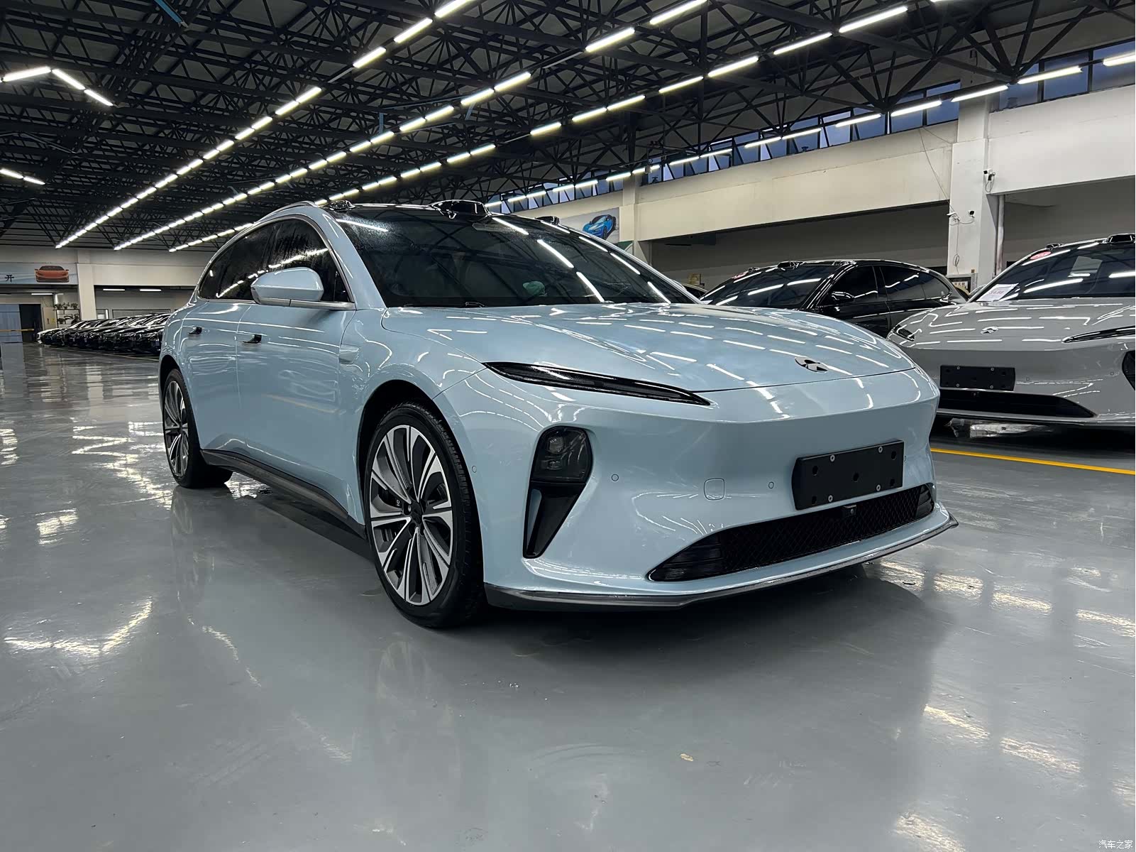 NIO ET5, 2024 3