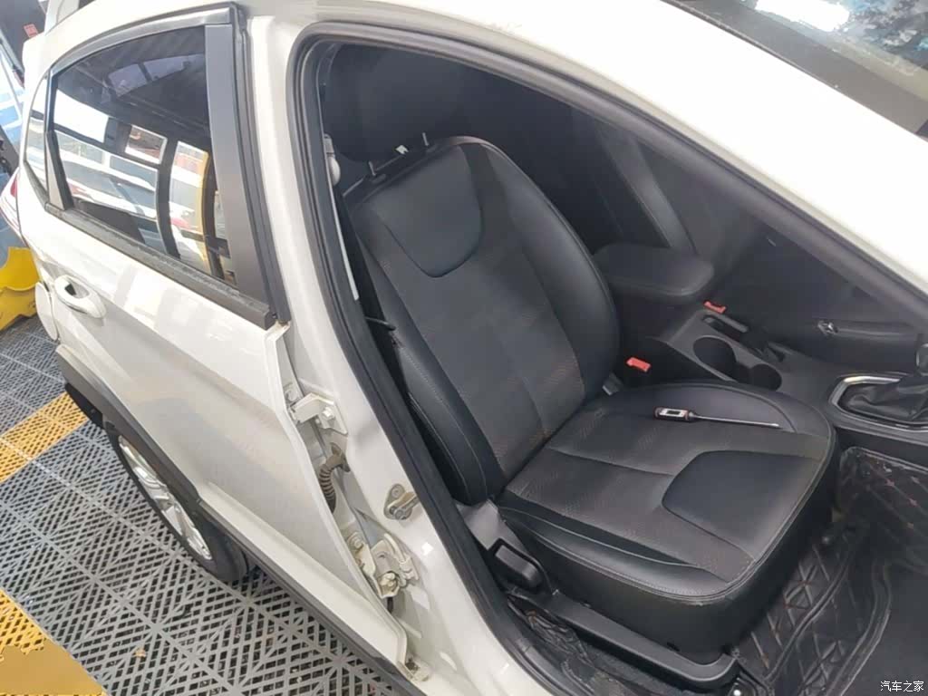 Chery 3x, 2020 25