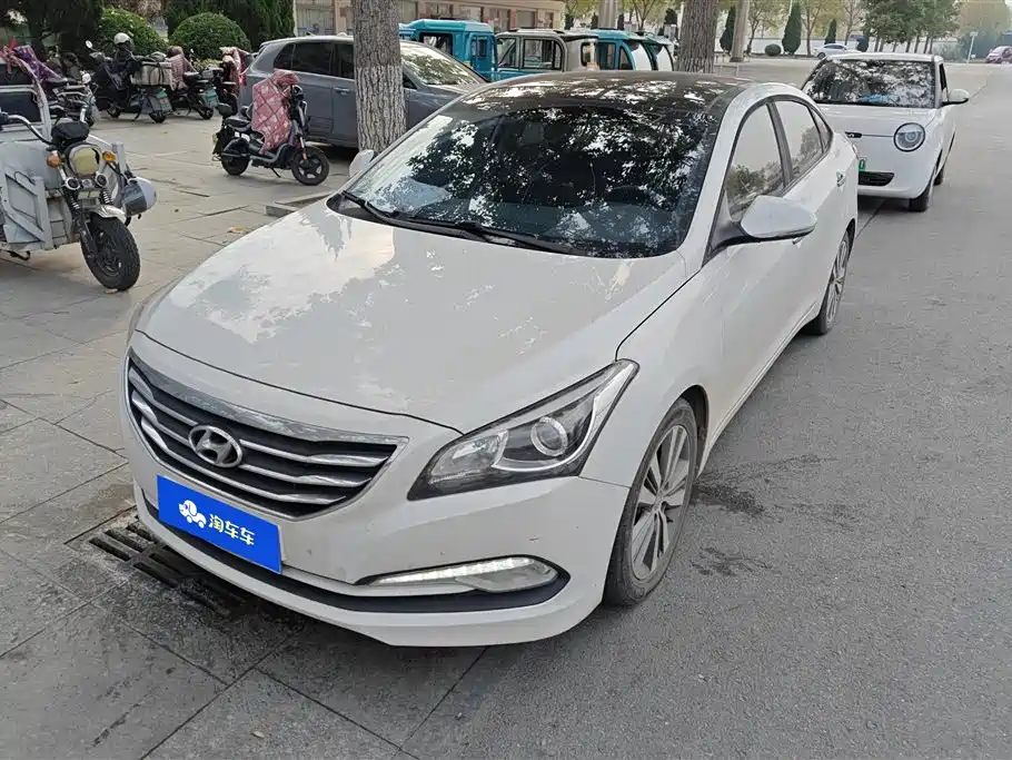 Hyundai Name picture