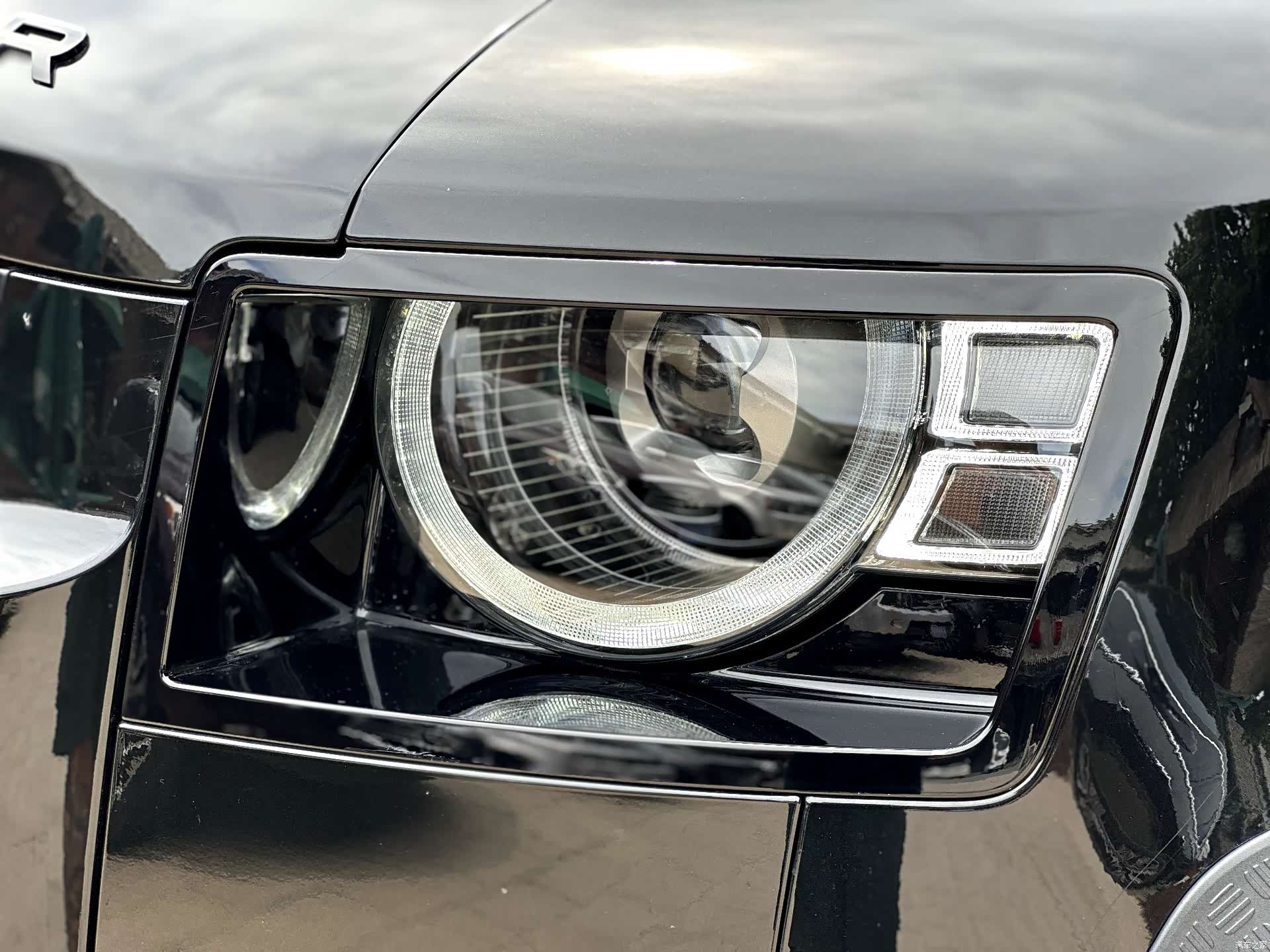 Land Rover Defender, 2021 28