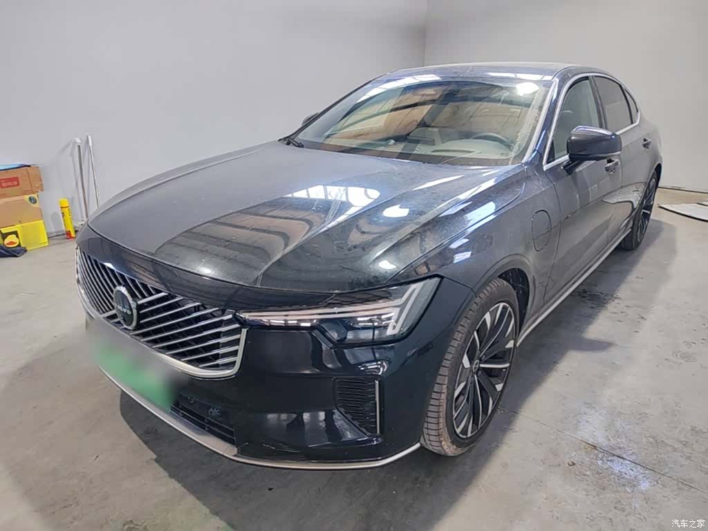 Volvo S90, 2025 1