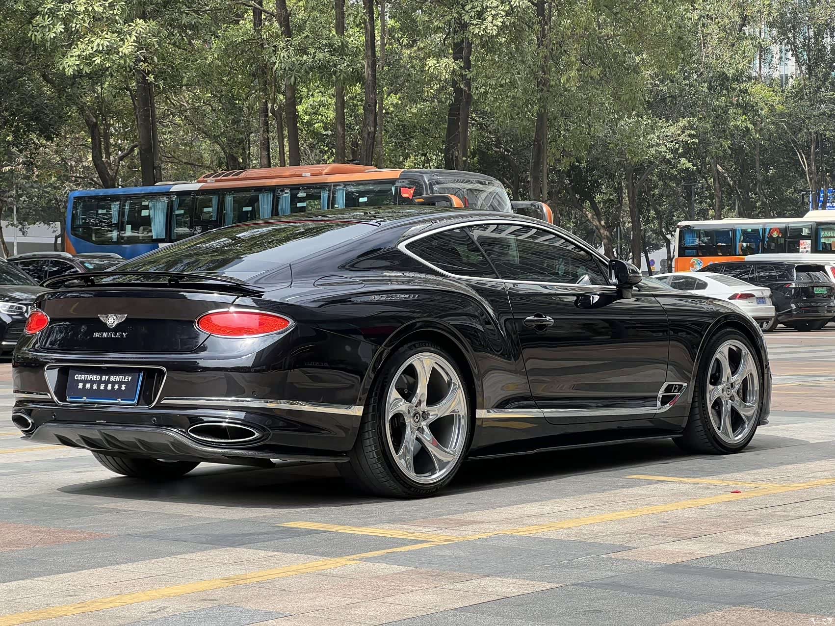 Bentley Continental GT, 2019 4