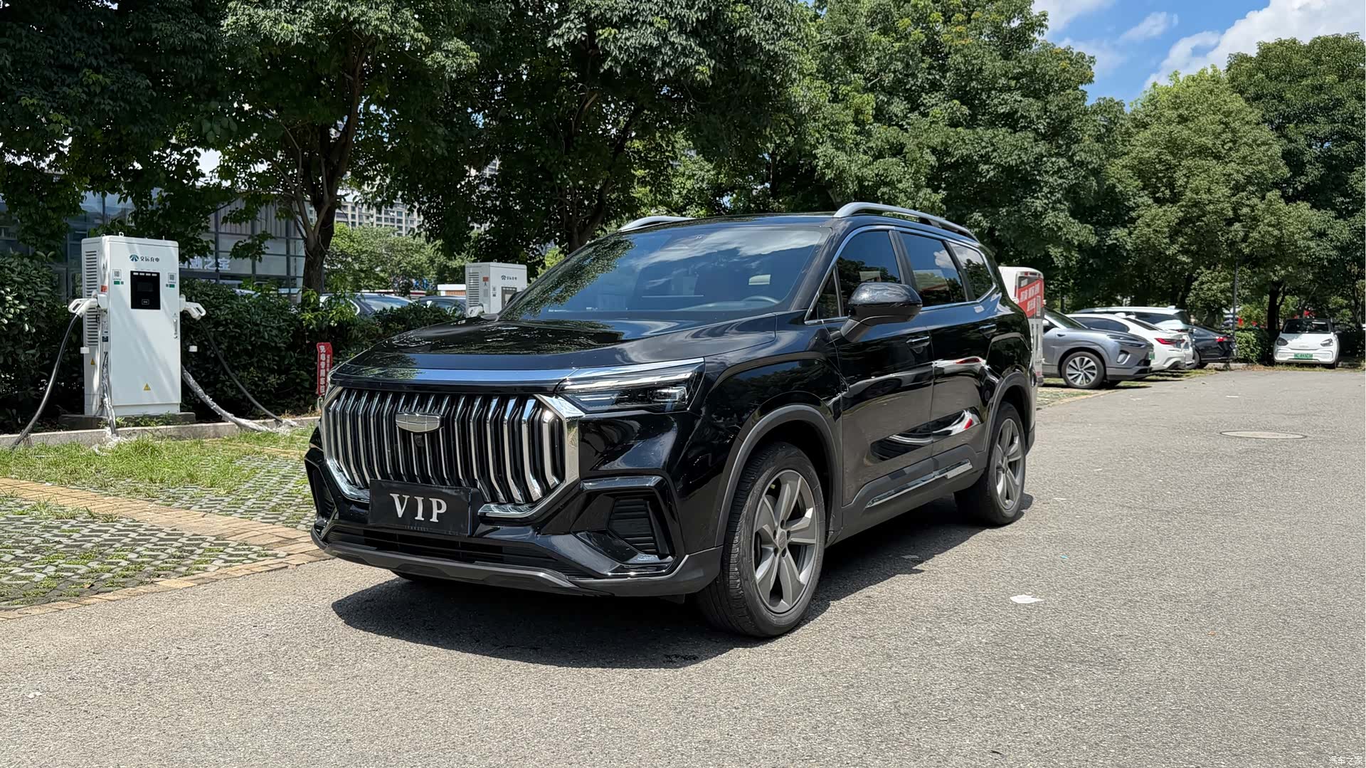 Geely Haoyue, 2024 1