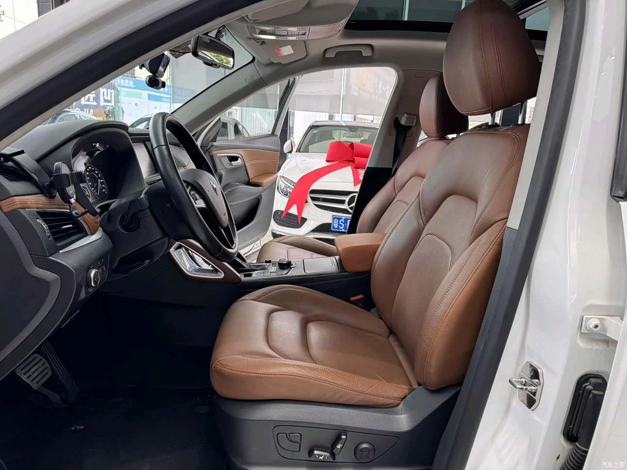 Borgward BX7, 2017 10