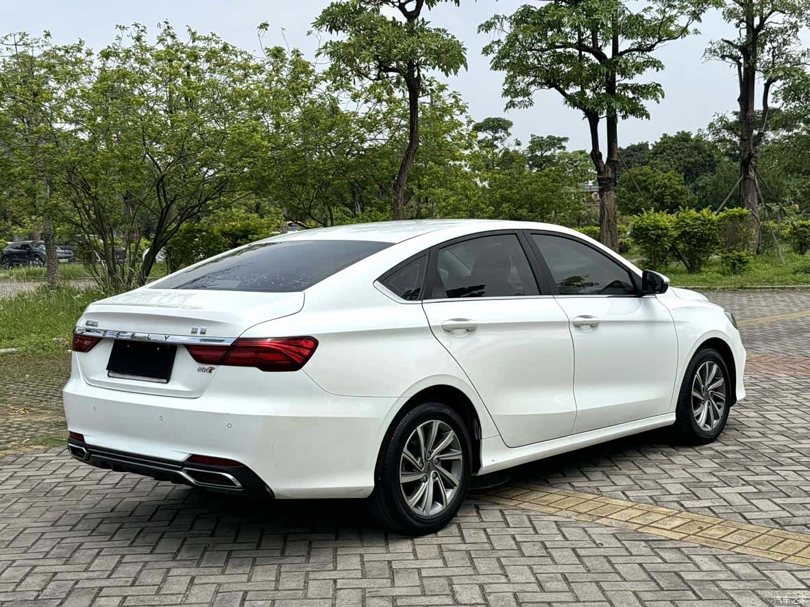 Geely Binray, 2020 13