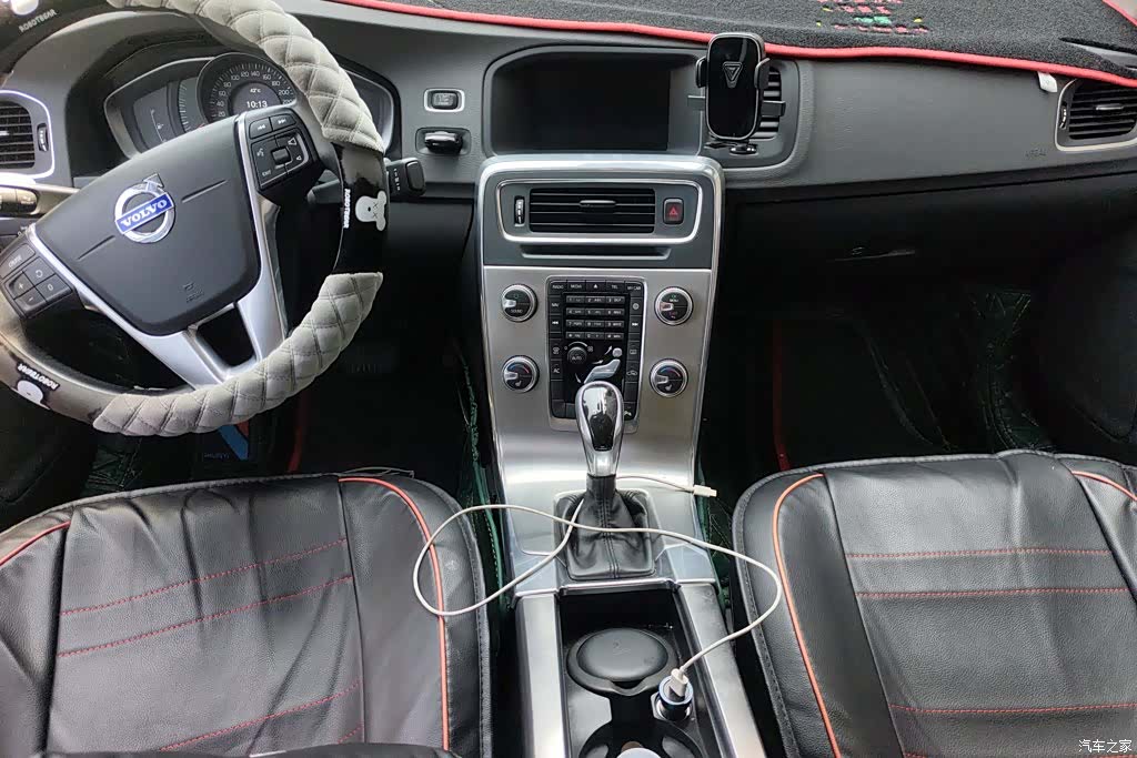 Volvo S60, 2015 13