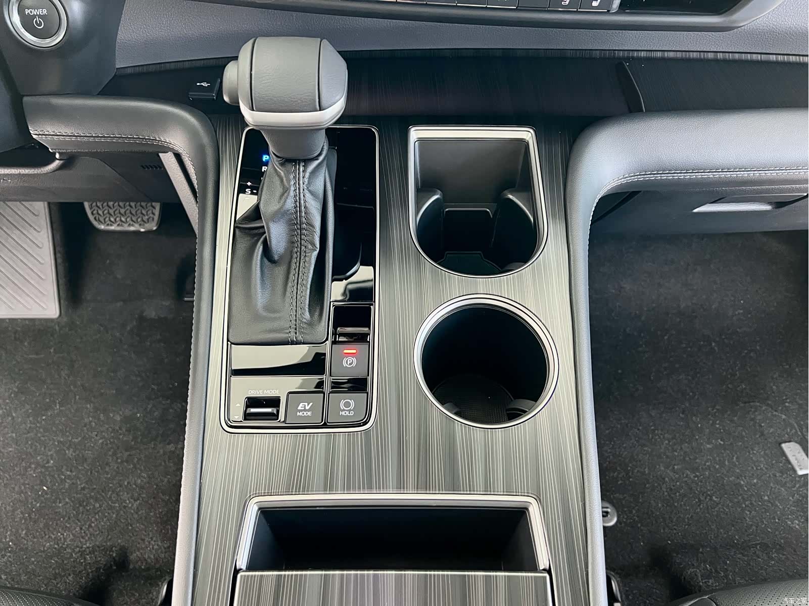 Toyota Sienna, 2025 17