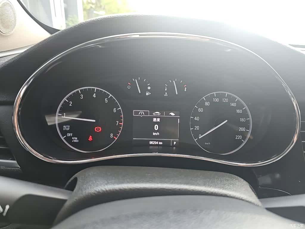 Buick Encore, 2016 12