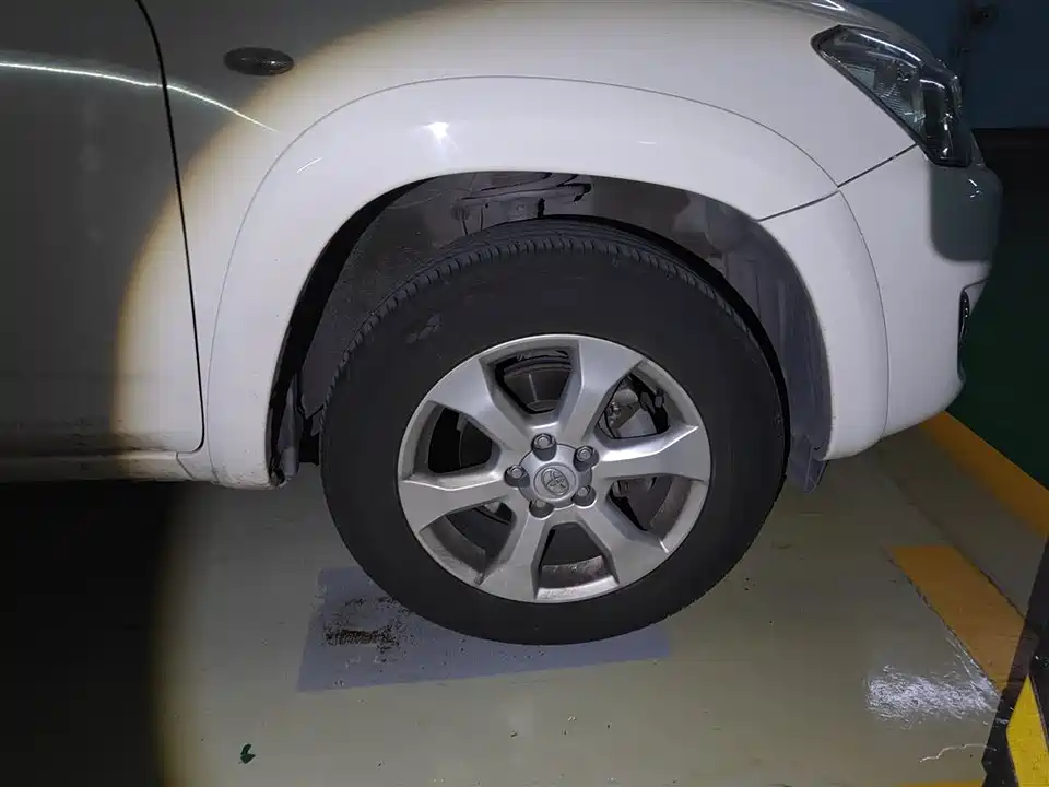 Toyota RAV4 Rongfang