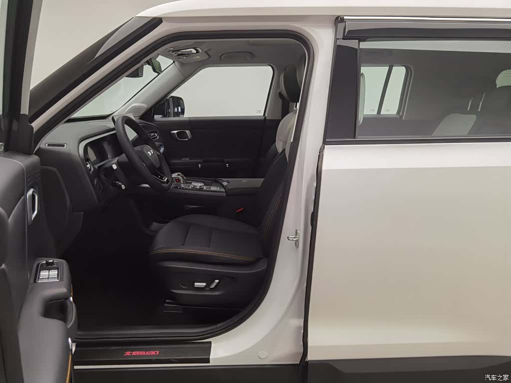 BAIC BJ30, 2025 10
