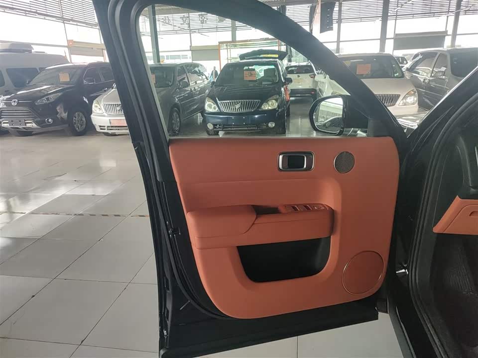 Li Auto Ideal L8