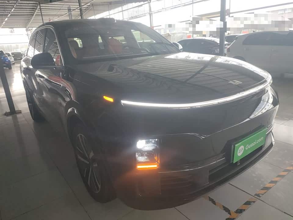 Li Auto Ideal L8