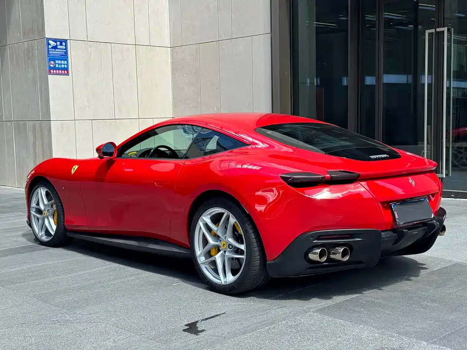 Ferrari Roma