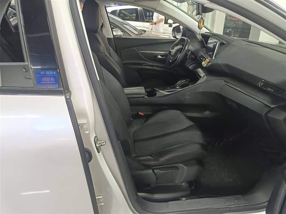 Peugeot 4008 Peugeot 4008
