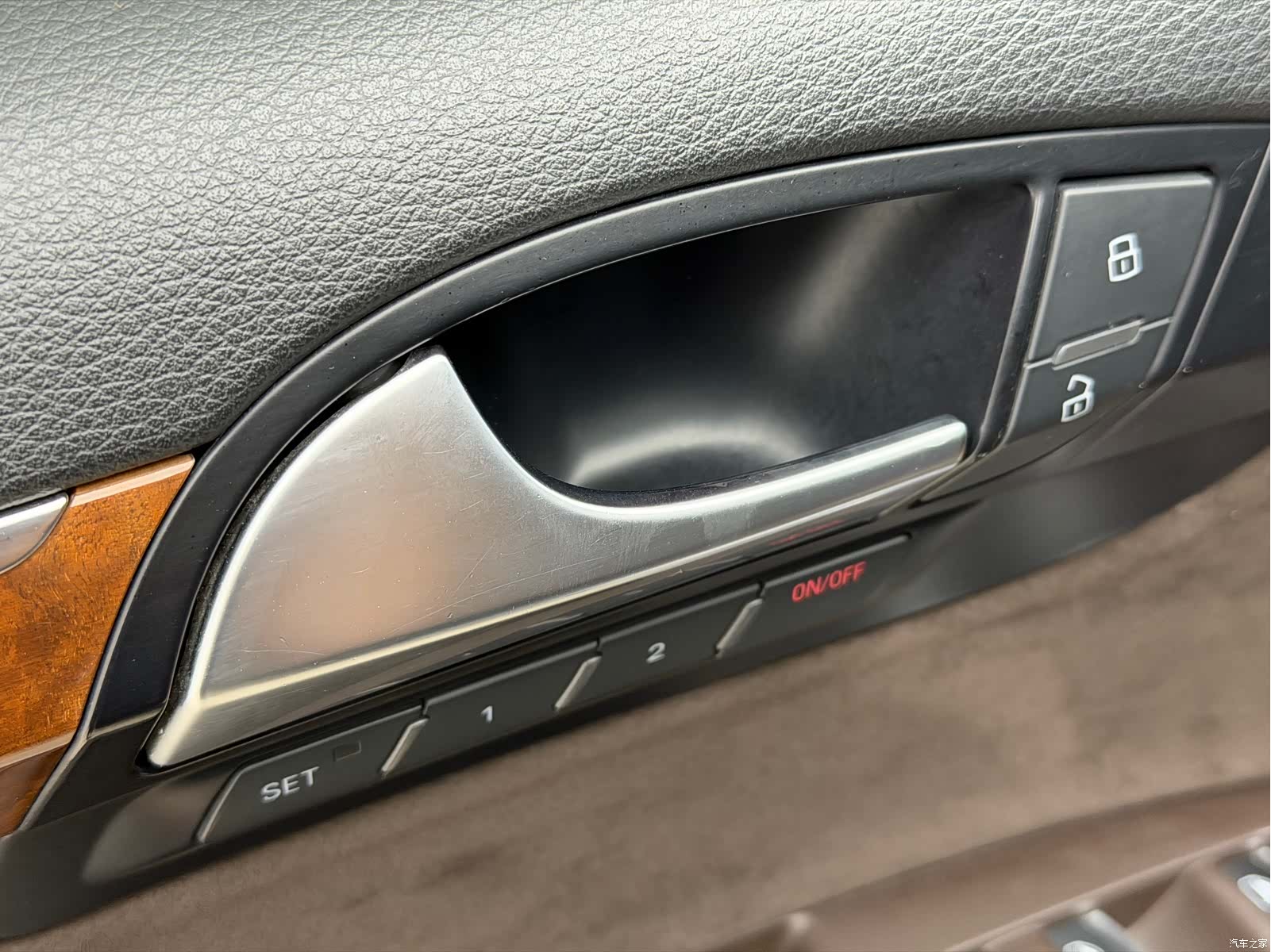 Audi Q7, 2013 7
