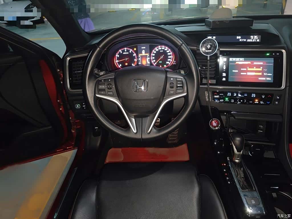 Honda Spirior, 2015 3