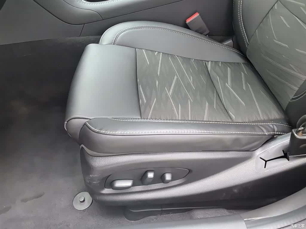 Cadillac ATS-L, 2019 20