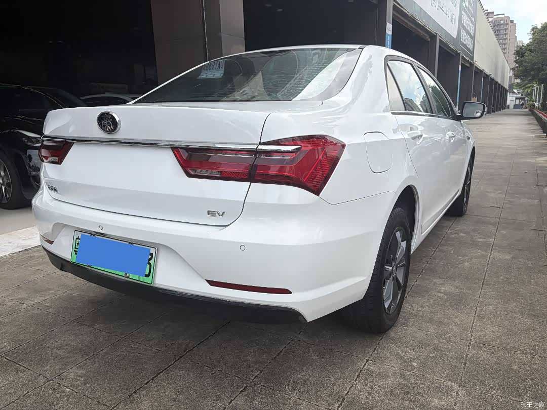 BYD Qin, 2021 4