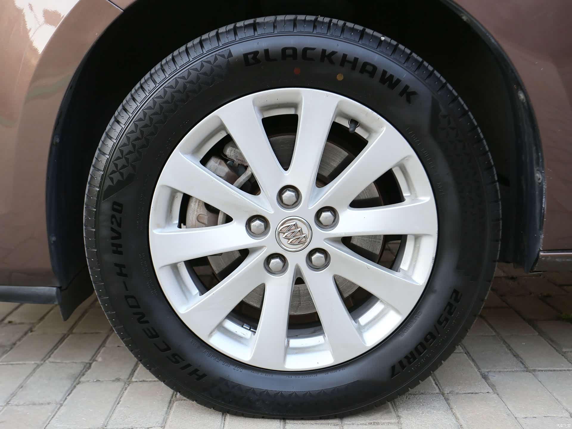 Buick GL8, 2019 12