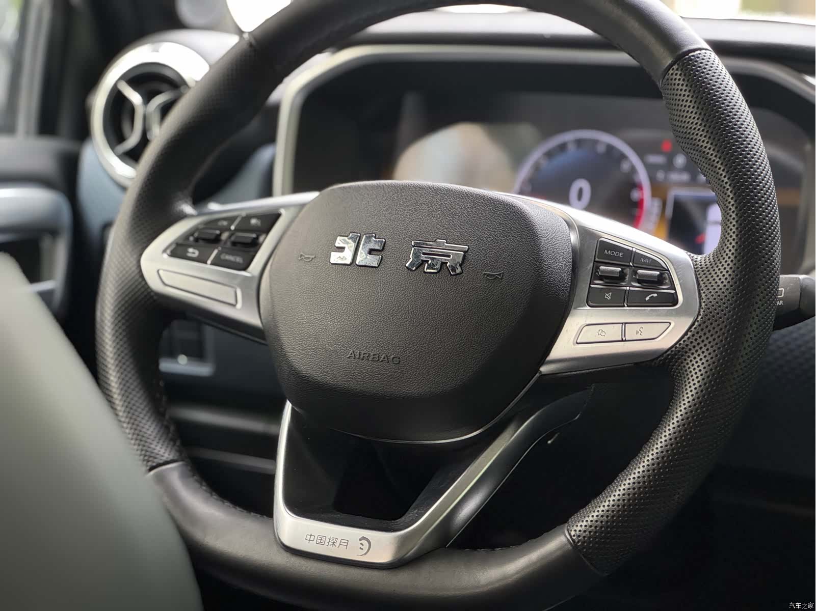 BAIC BJ40, 2024 17