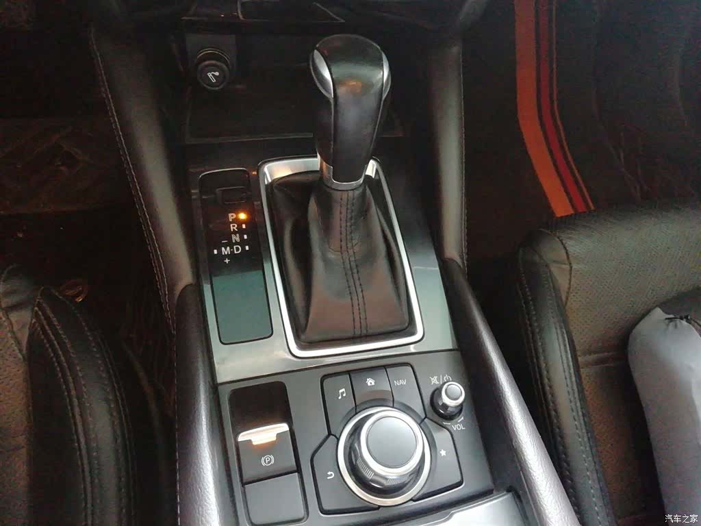 Mazda Atenza, 2017 6