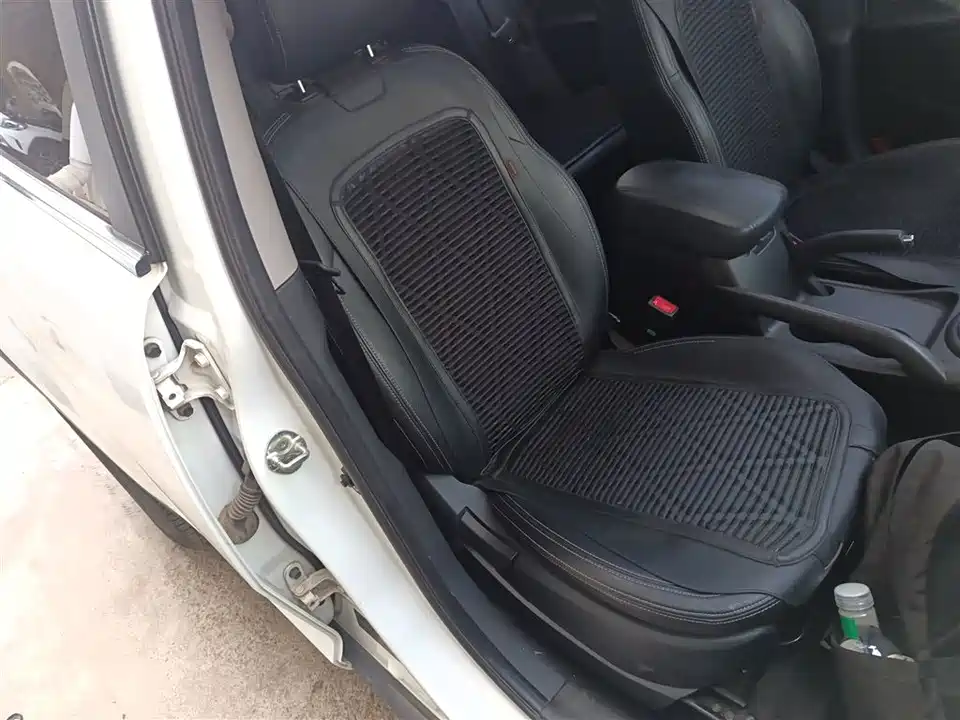 Kia Smart running