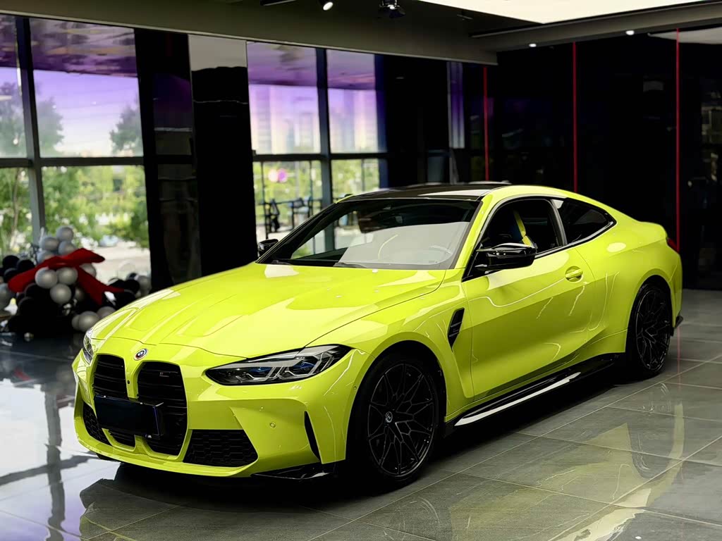 BMW M4