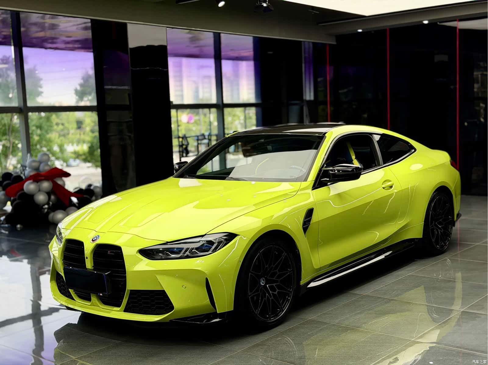 BMW M4, 2021 1