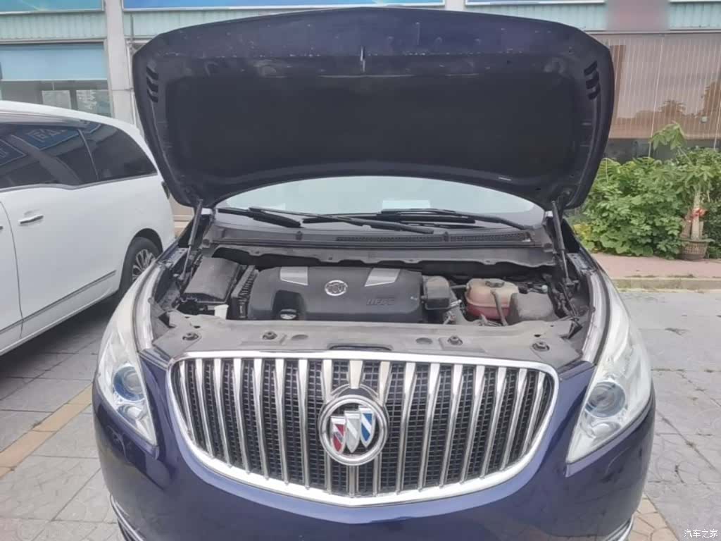 Buick GL8, 2017 20