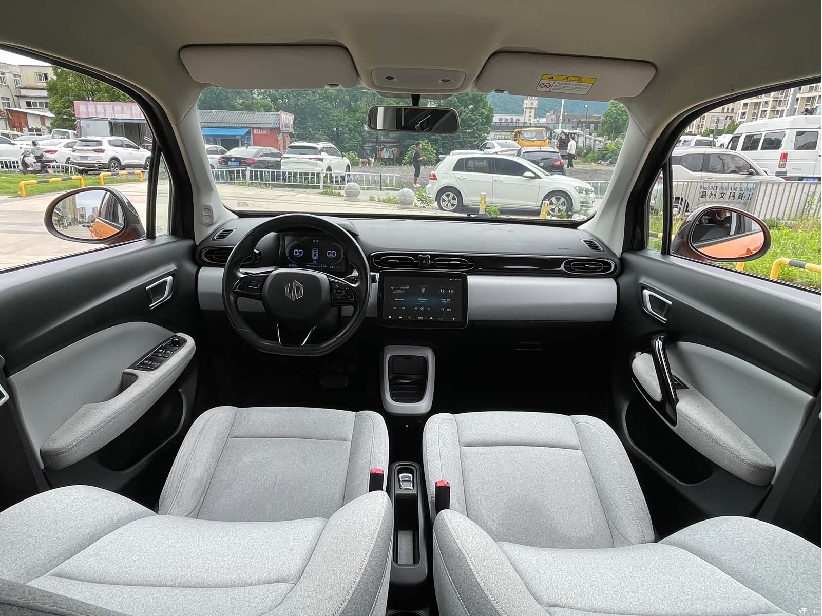 Leapmotor T03, 2023 11