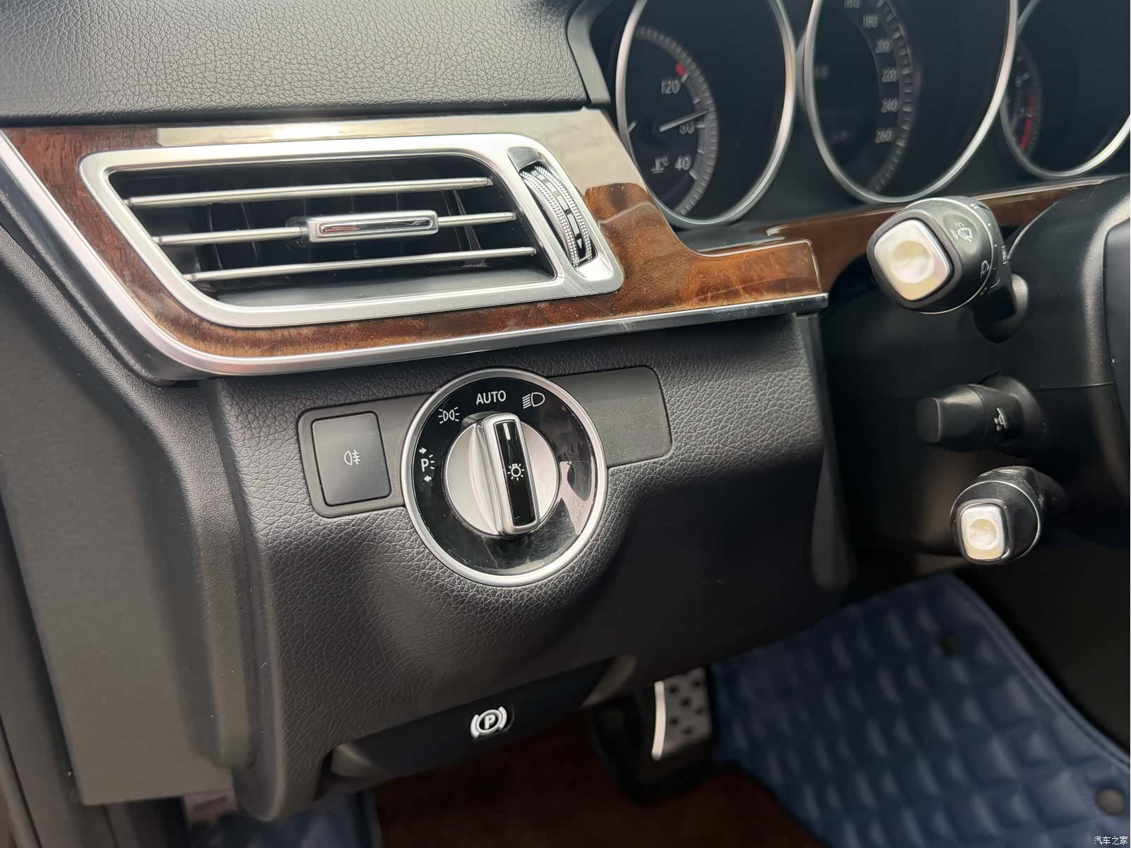 Mercedes-Benz E-Class, 2014 16