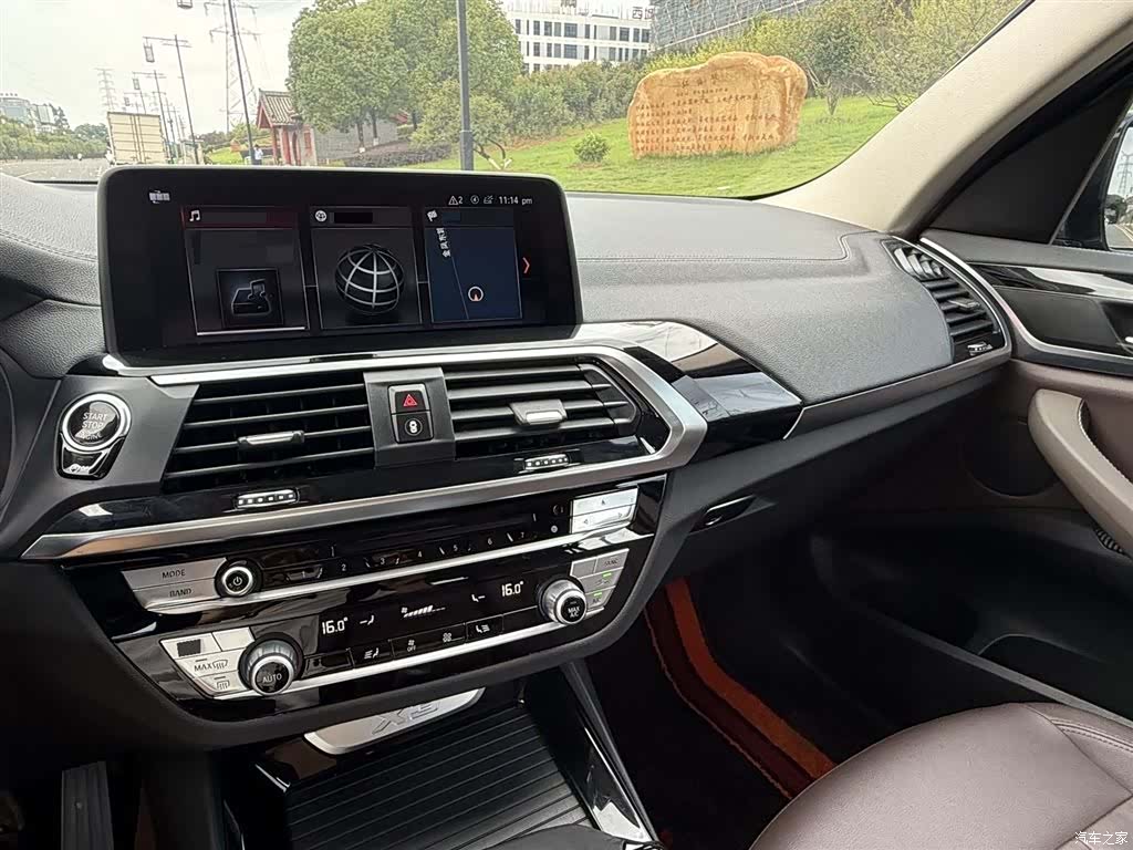 BMW X3, 2018 10