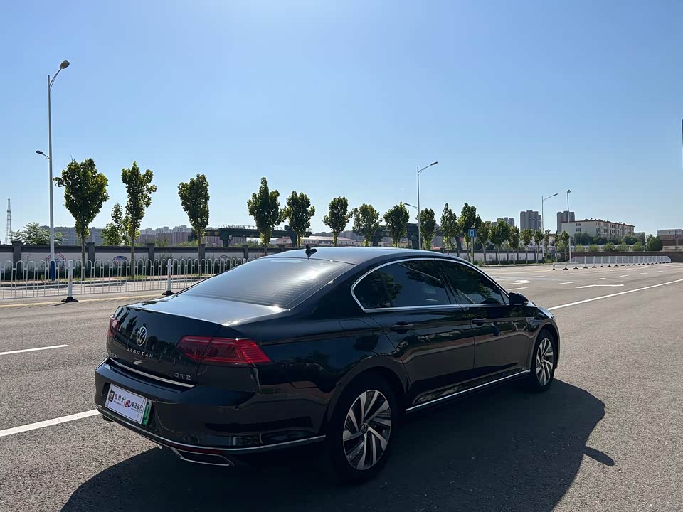 Volkswagen Magotan GTE