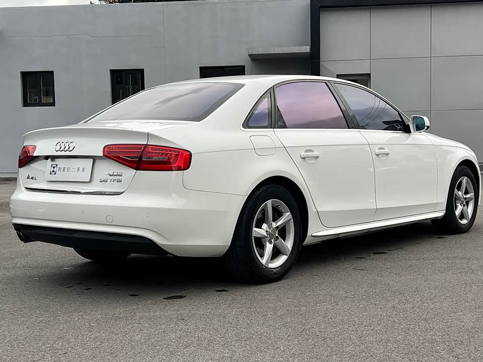 Audi A4L