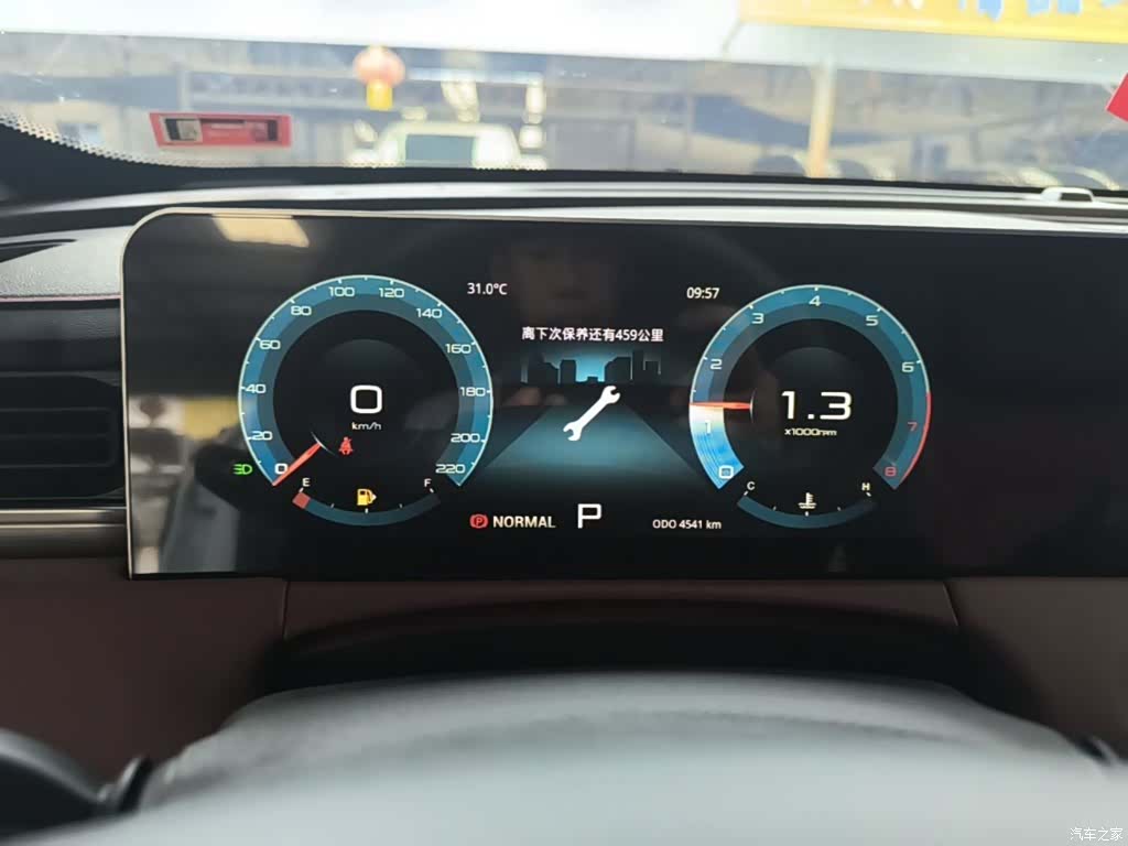 Jetour X70, 2025 12