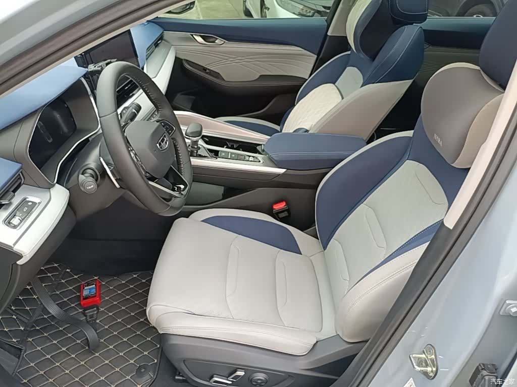 Geely Preface, 2023 15