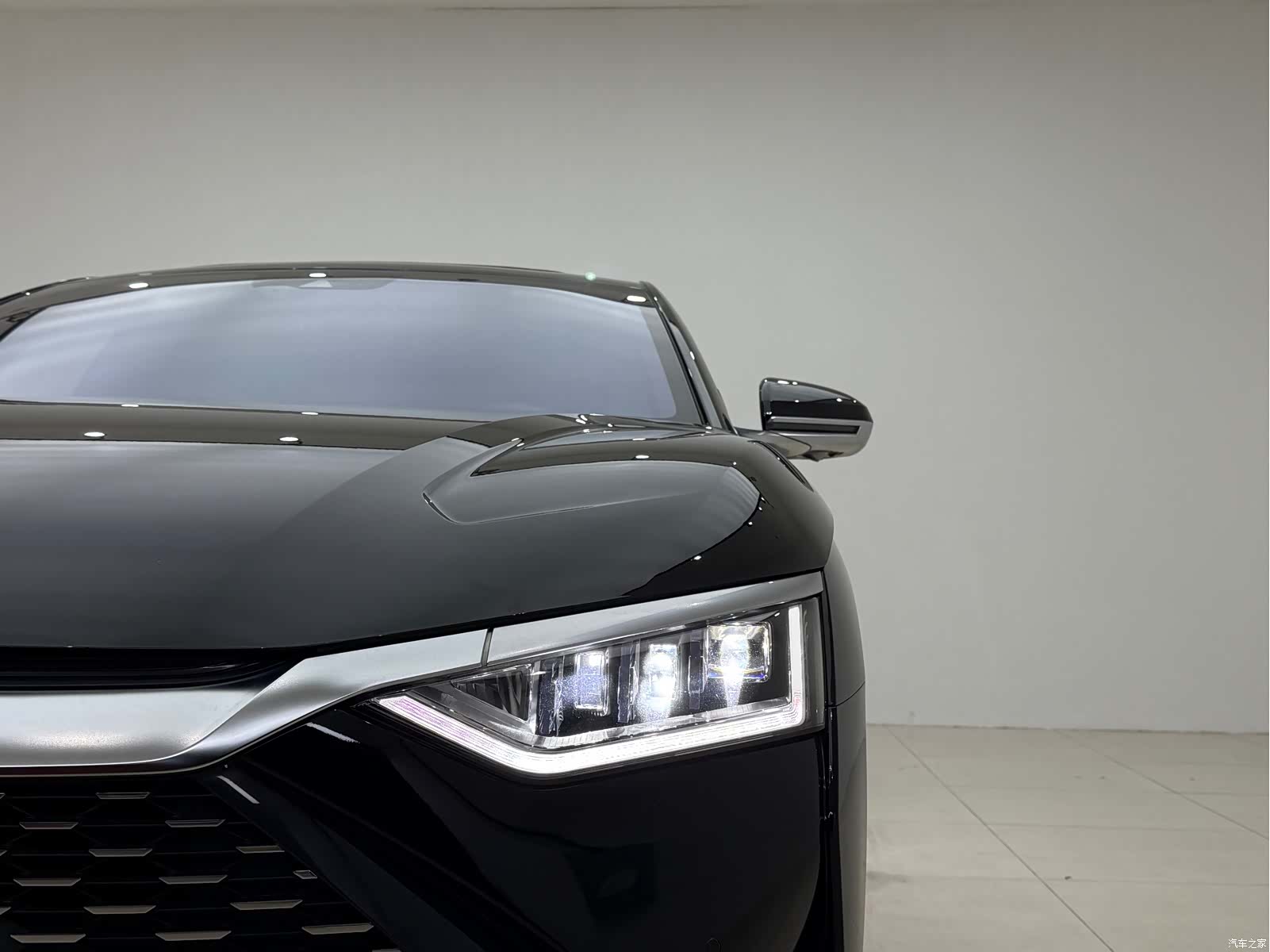 BYD Han, 2021 4