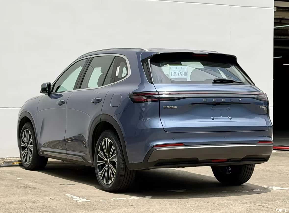 Geely 7, 2025 4